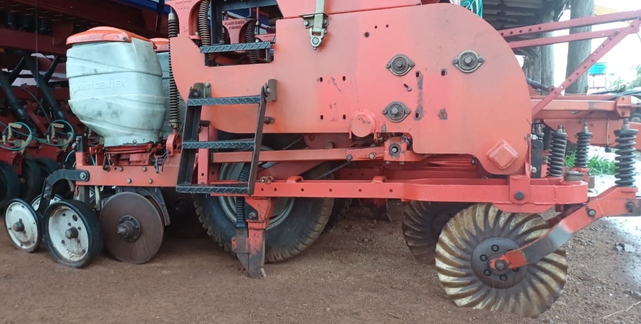 Plantadeira Articulada Planti Center Terracus 13000 - 6