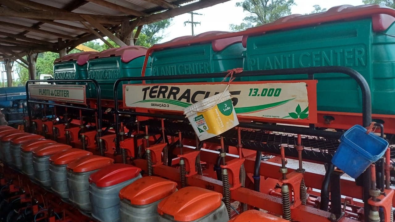 Plantadeira Articulada Planti Center Terracus 13000 - 5